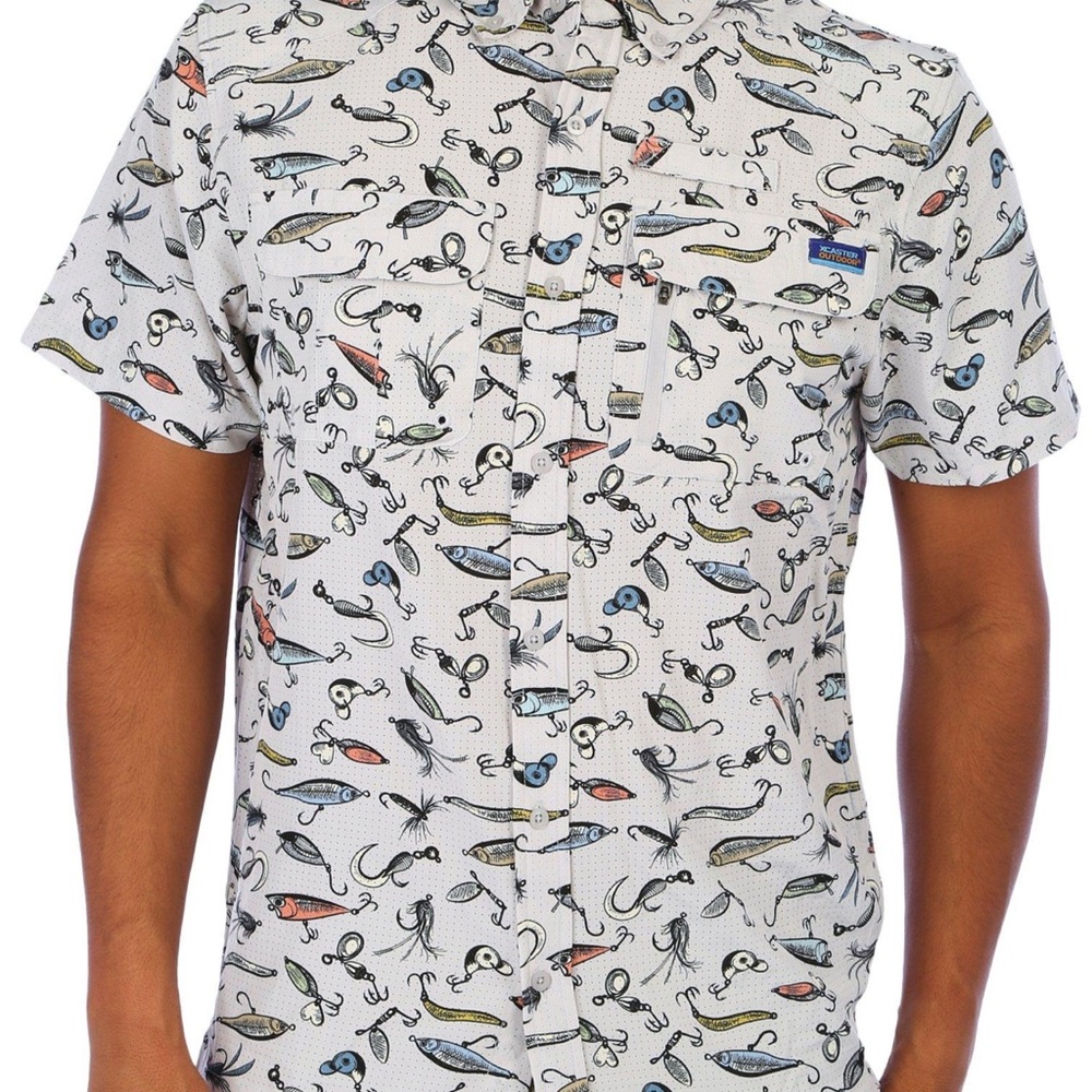 Xcaster Fishing Shirt Mens Size M Fish Hooks All Over Print Vented Short Sleeve